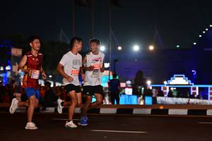 BIB: 000, 1577, 2242, 375
                            <button type="button" onclick="openModal(15069155)" class="btn btn-primary btn-sm float-right btn-popup" data-toggle="modal" data-target=".modal-high-quality">
                        <i class="fas fa-shopping-cart"></i> Add to Cart
                    </button>
                                            <button type="button" onclick="isThisMe(15069155, true)" class="btn btn-success btn-sm float-right btn-popup btn-isme hidden" data-toggle="tooltip" data-placement="bottom" title="นี่คือรูปของคุณใช่ไหม คลิกที่นี่เพื่อเอาเข้าอัลบั้ม">
                        <i class="fas fa-plus"></i> Add to album
                    </button>
                    <button type="button" onclick="isThisMe(15069155, false)" class="btn btn-warning btn-sm float-right btn-popup btn-isnotme hidden">
                        <i class="fas fa-ban"></i> Remove from album
                    </button>